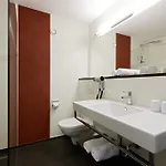 Garni Tannleger Hotell 4*